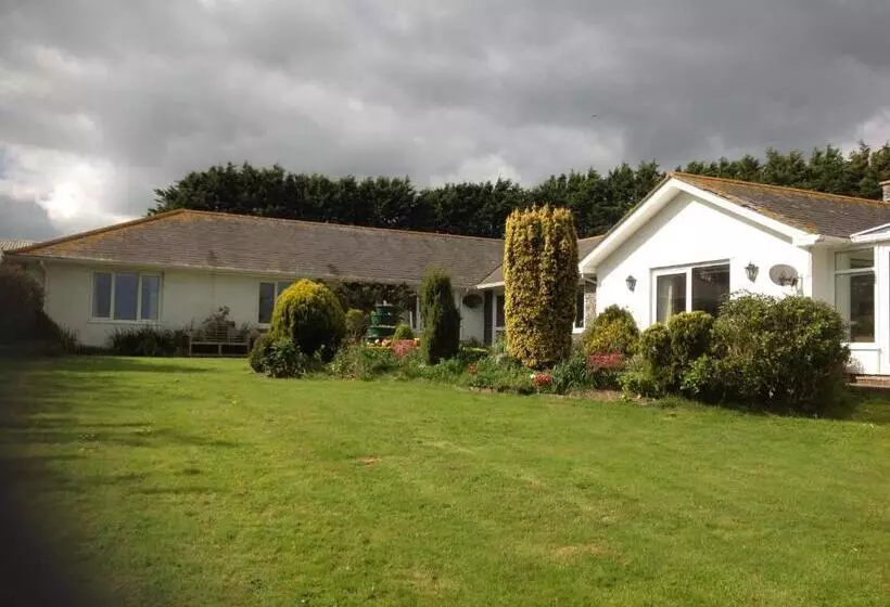 Aamiaismajoitus (B&B) Estuary View Farm
