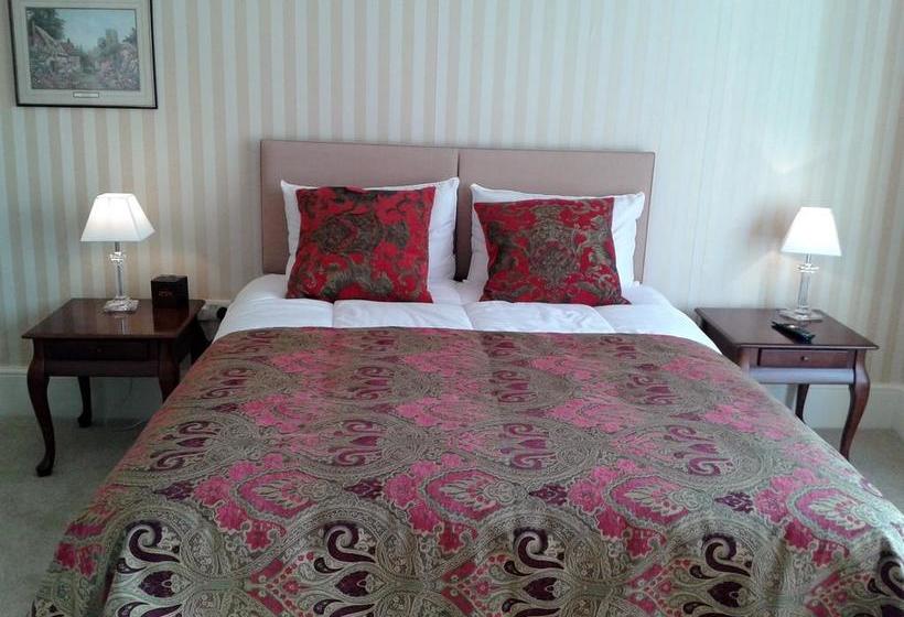 Bed and Breakfast Keats Cottage