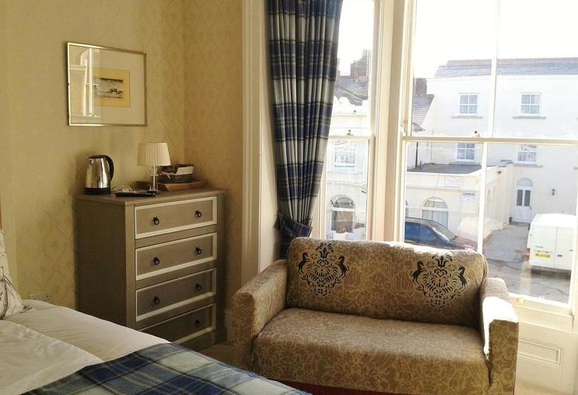 Bed and Breakfast Keats Cottage