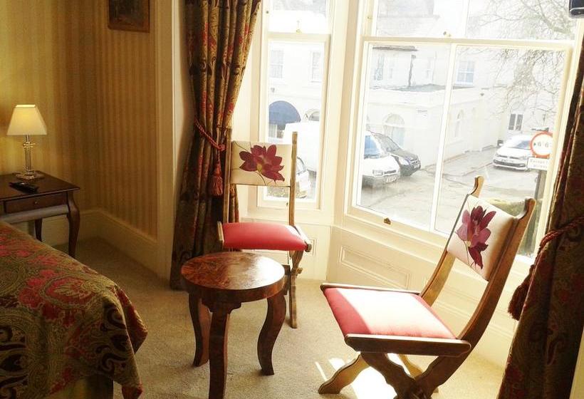 Bed and Breakfast Keats Cottage