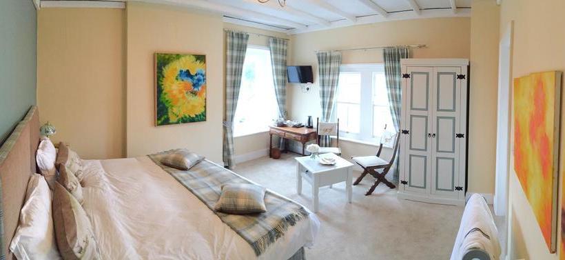 Bed and Breakfast Keats Cottage