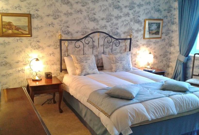 Bed and Breakfast Keats Cottage