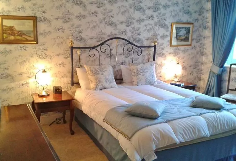Aamiaismajoitus (B&B) Keats Cottage