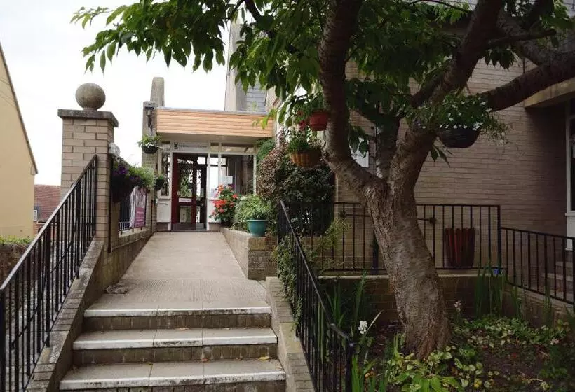 Aamiaismajoitus (B&B) Ludlow Mascall Centre