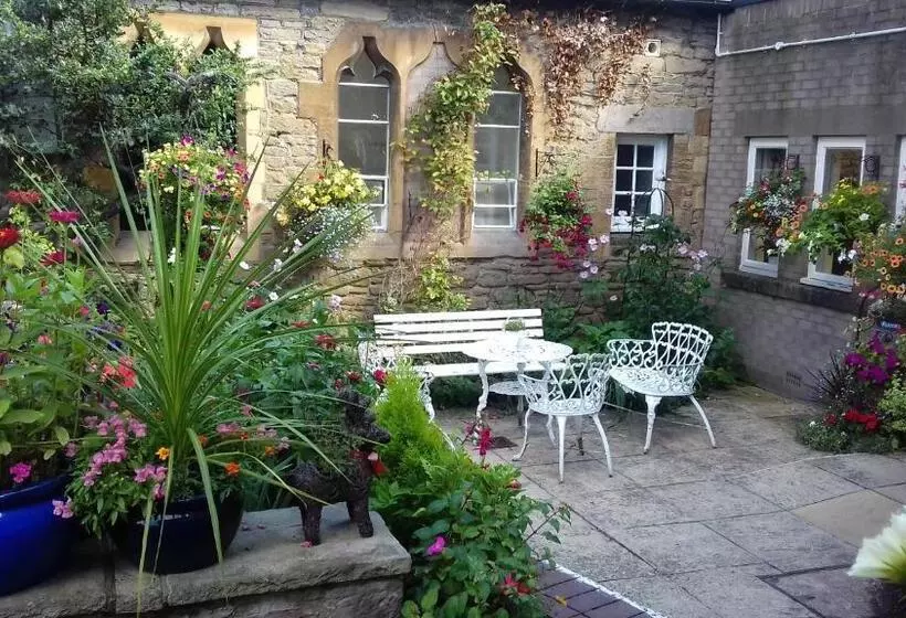 Aamiaismajoitus (B&B) Ludlow Mascall Centre