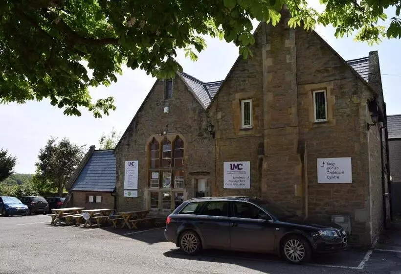 Aamiaismajoitus (B&B) Ludlow Mascall Centre