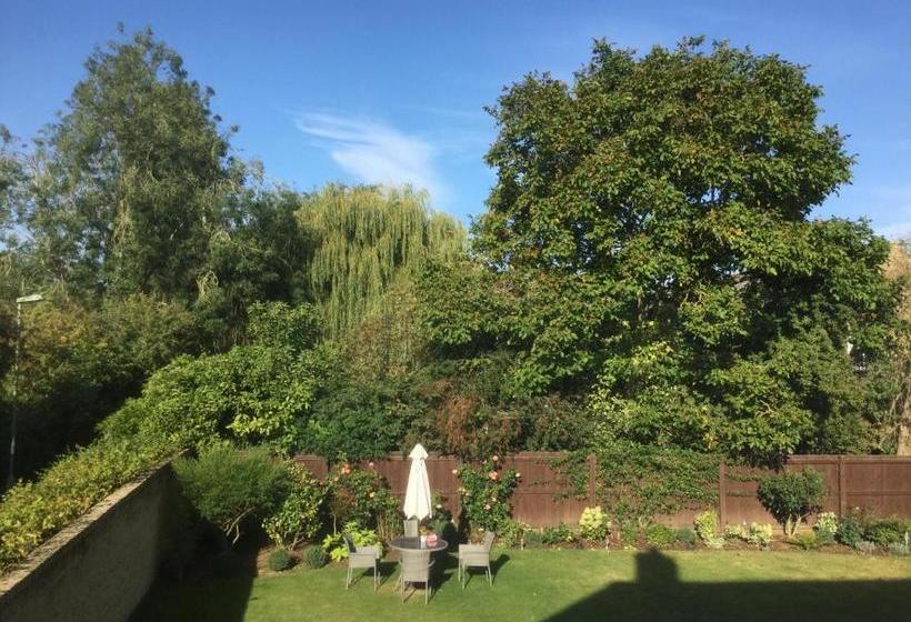 住宿加早餐 Moon House