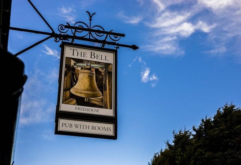住宿加早餐  The Bell Alderminster