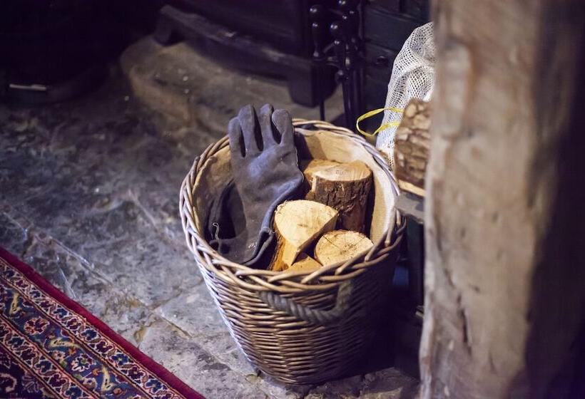 住宿加早餐  The Bell Alderminster