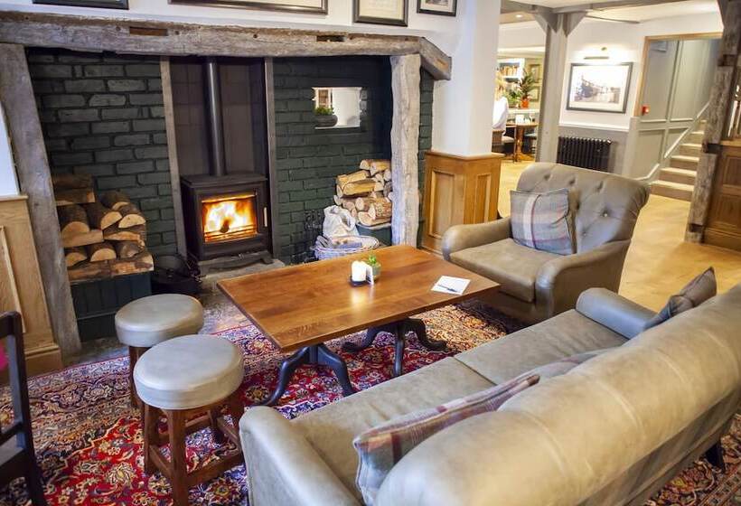 住宿加早餐  The Bell Alderminster