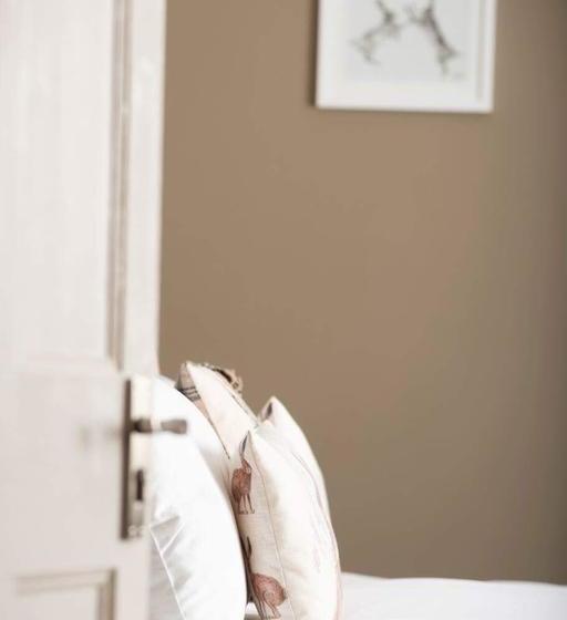 住宿加早餐  The Elm Tree