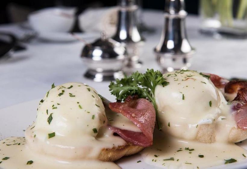 住宿加早餐  The Elm Tree