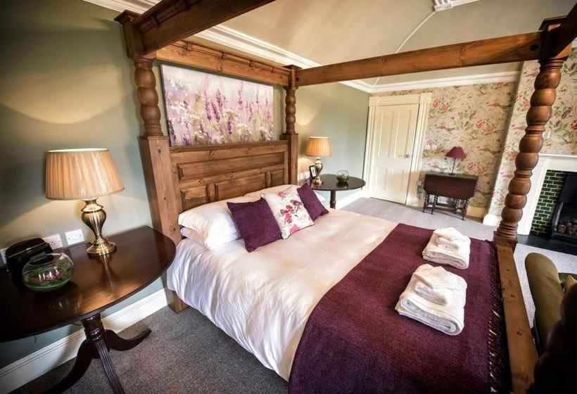 住宿加早餐  The Elm Tree