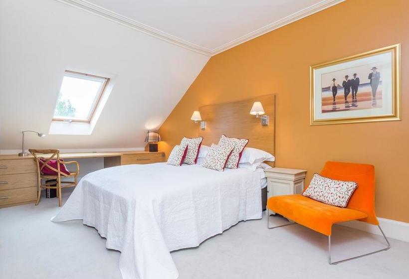 Aamiaismajoitus (B&B) The Randolph Rooms