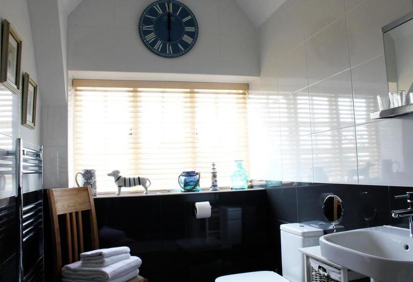 צימר The Six Bells