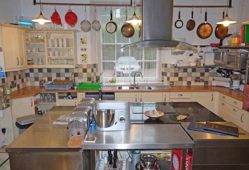 مبيت وإفطار Town Mills