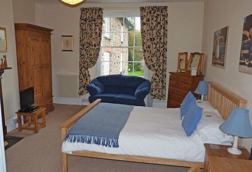 مبيت وإفطار Town Mills