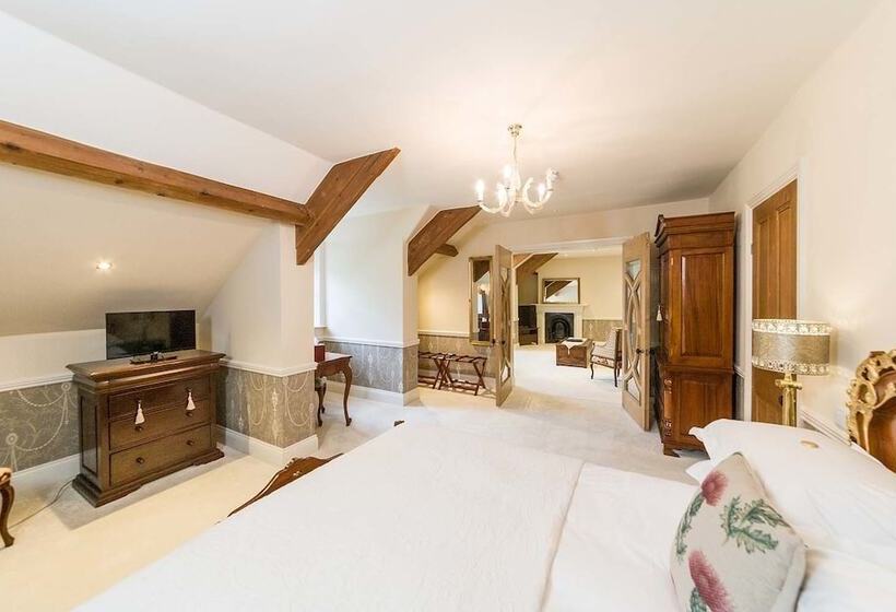 ベッドアンドブレックファースト West Layton Manor