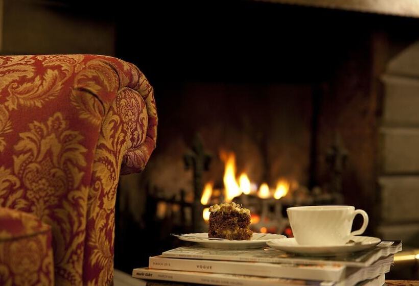 ベッドアンドブレックファースト West Layton Manor