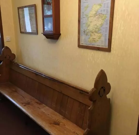 Conval House Bed And Breakfast