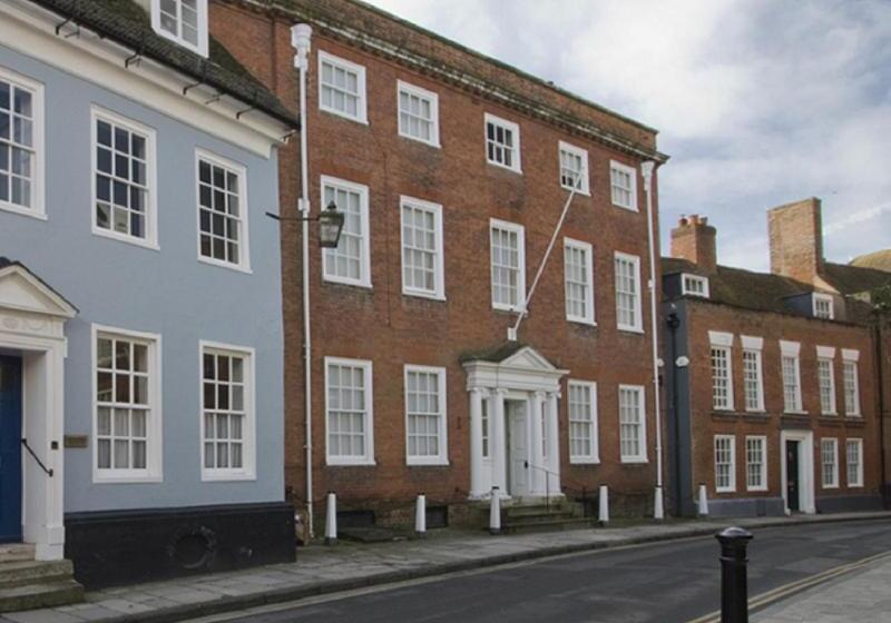 East Pallant Bed And Breakfast, Chichester Holiday Properties