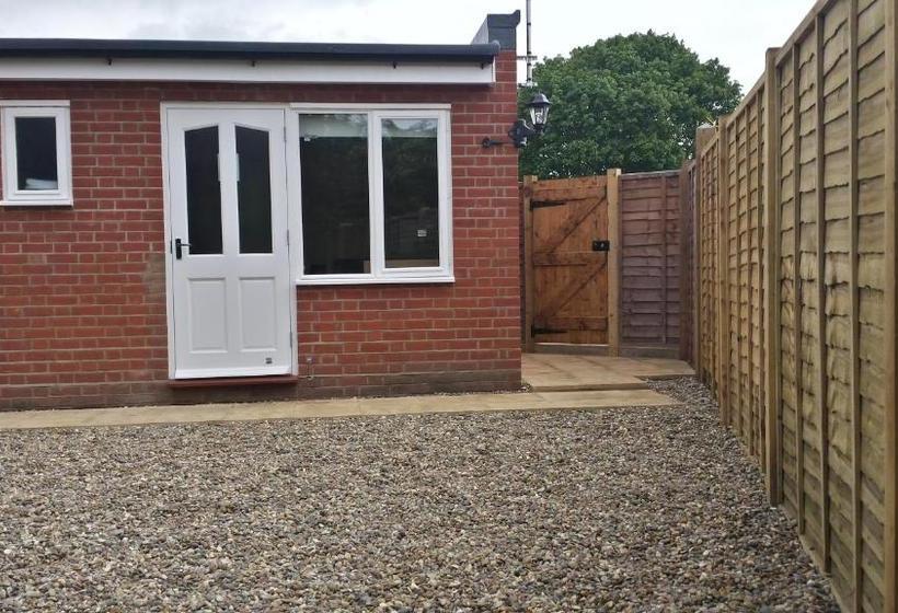 בית מלון כפרי The Butchers Arms Freehouse