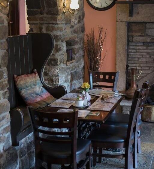 فندق The Racehorses