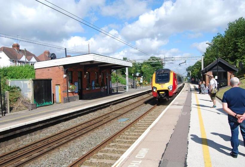 Mike & Carolyn Ball B&b