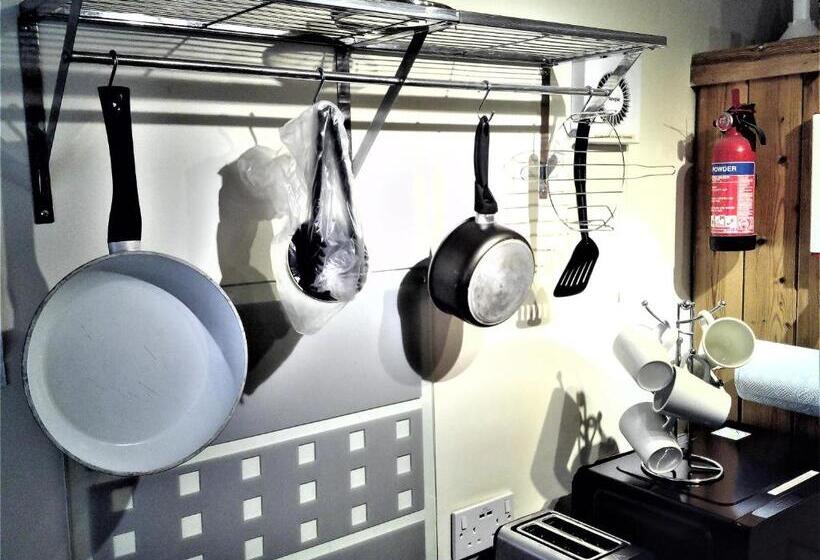 Mike & Carolyn Ball B&b