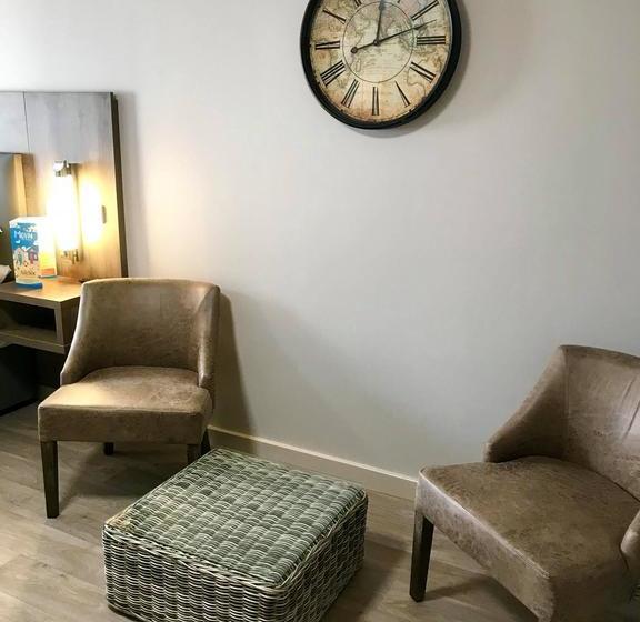 The Anchor Hotel & Bars