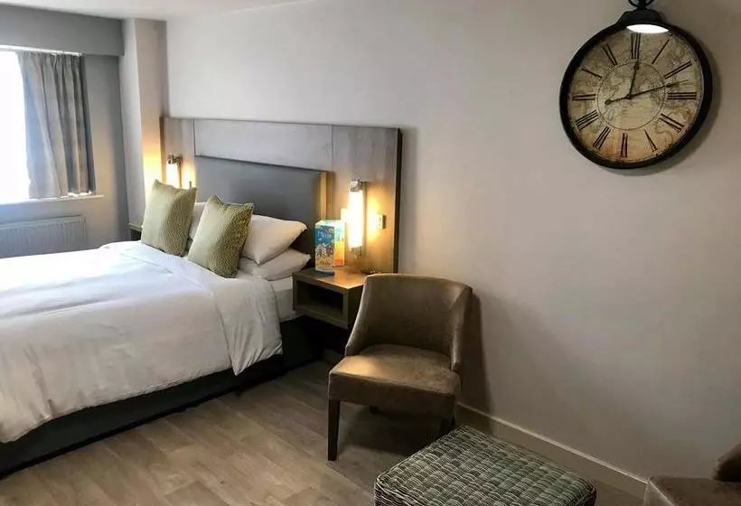 The Anchor Hotel & Bars