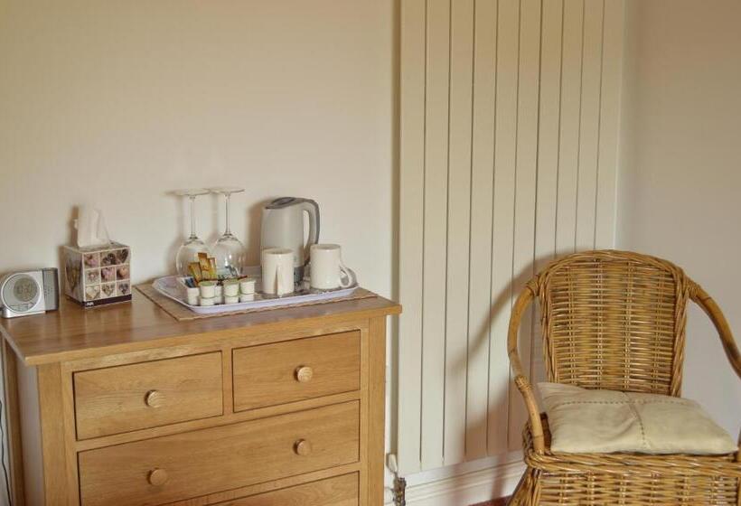 Troedyrhiw Bed & Breakfast