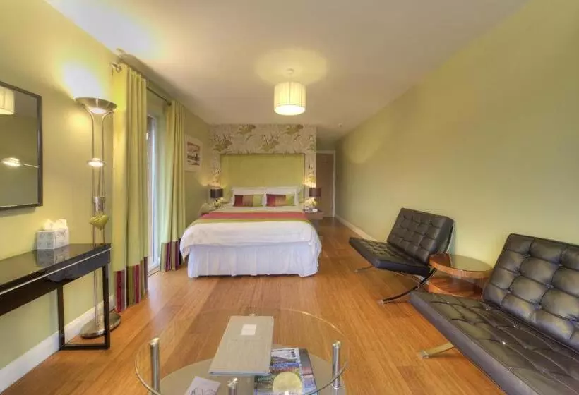 تختخواب و صبحانه Aspen Lodge