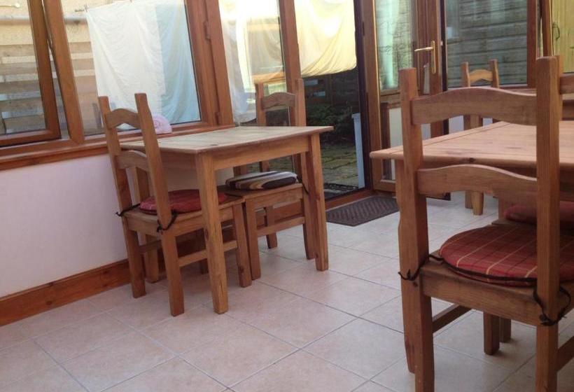 Bed And Breakfast At 4