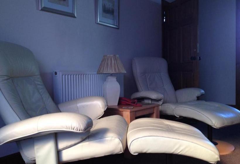 Bed And Breakfast At 4