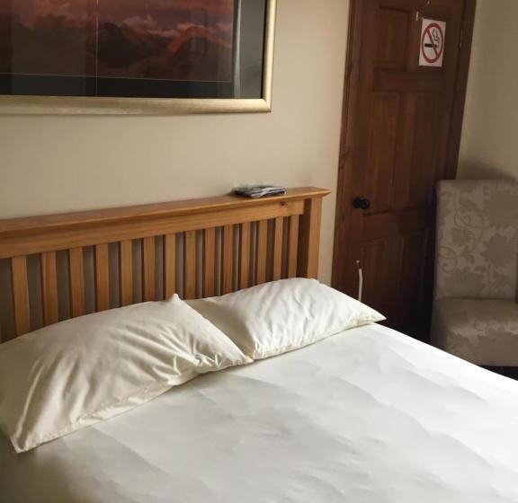 Bed And Breakfast At 4