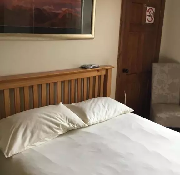 Bed And Breakfast At 4