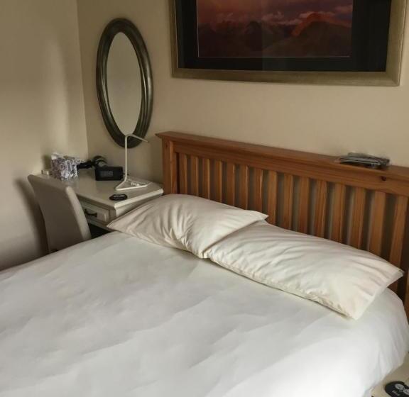 Bed And Breakfast At 4