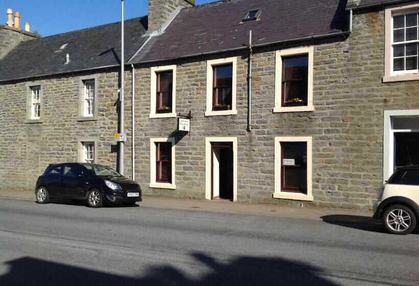 Bed And Breakfast At 4