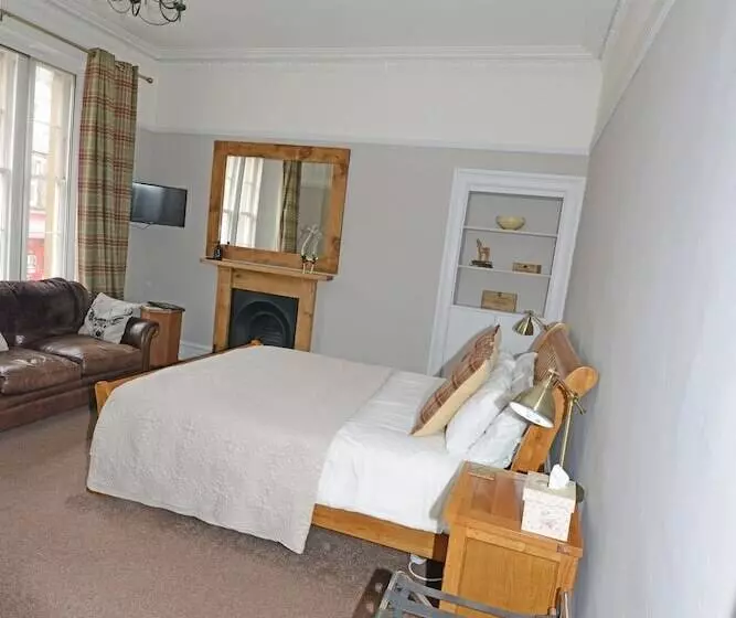 Aamiaismajoitus (B&B) Callander Meadows