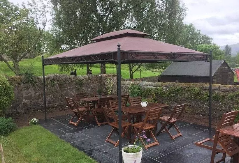 Aamiaismajoitus (B&B) Callander Meadows