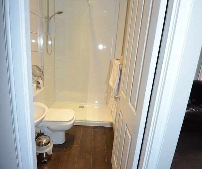 민박 Callander Meadows