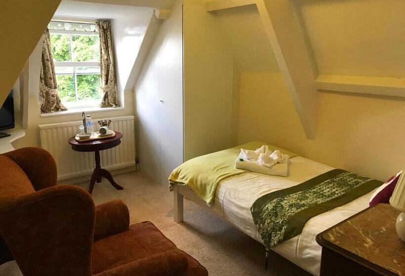 ベッドアンドブレックファースト Estoril