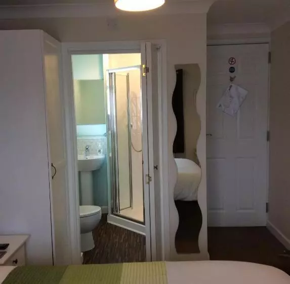 ベッドアンドブレックファースト Fernlea Guest House