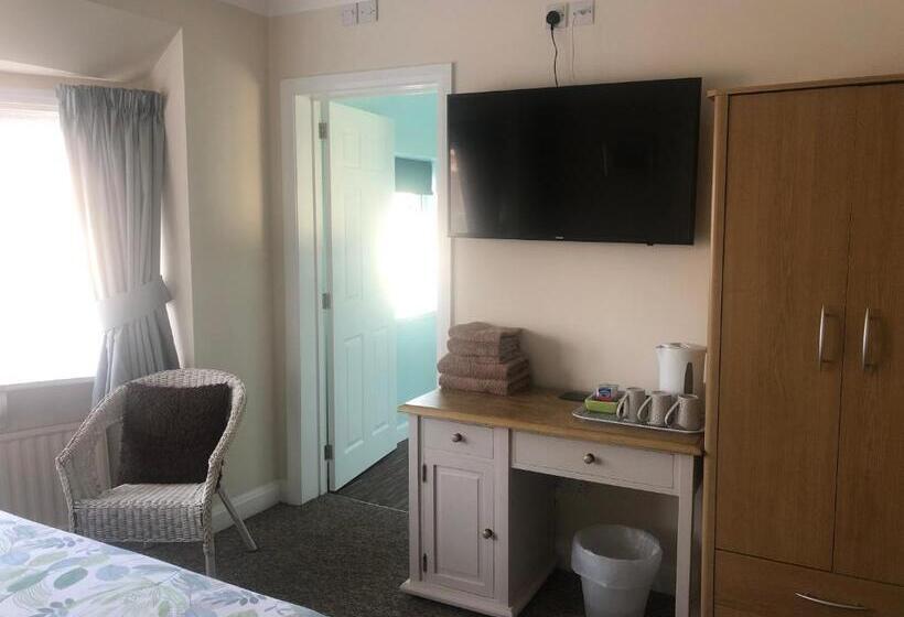 Aamiaismajoitus (B&B) Fernlea Guest House