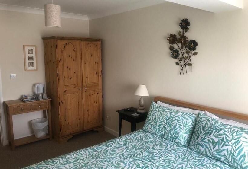 Aamiaismajoitus (B&B) Fernlea Guest House