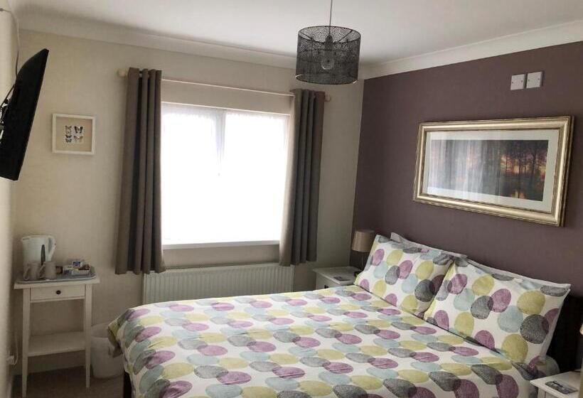 Aamiaismajoitus (B&B) Fernlea Guest House