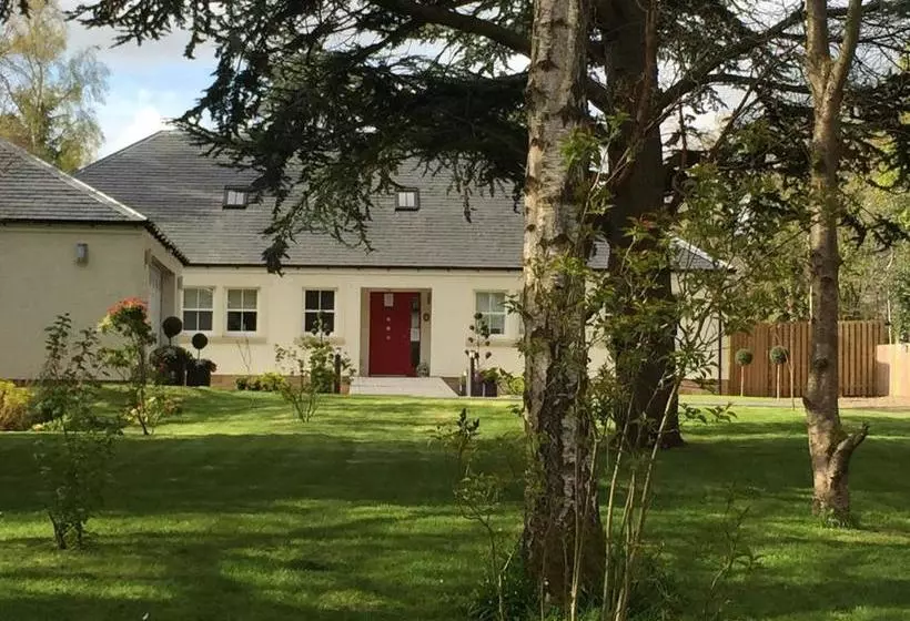 Aamiaismajoitus (B&B) Greenlees Lodge