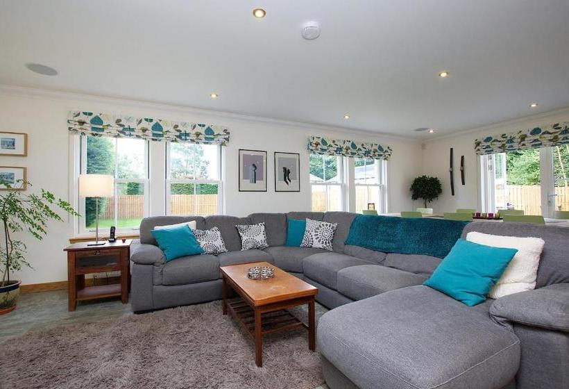 Bed and Breakfast Greenlees Lodge