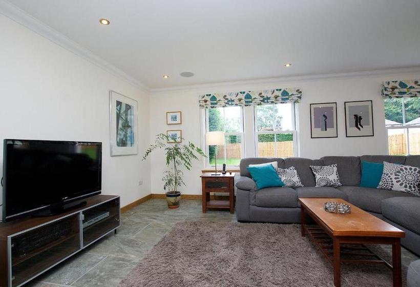 Bed and Breakfast Greenlees Lodge